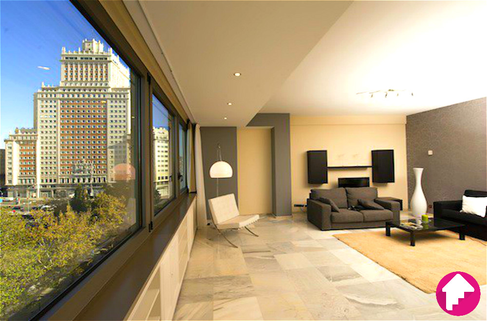 A Wheelchair Accessible Madrid, Spain Travel Guide What to See and How to Get Around